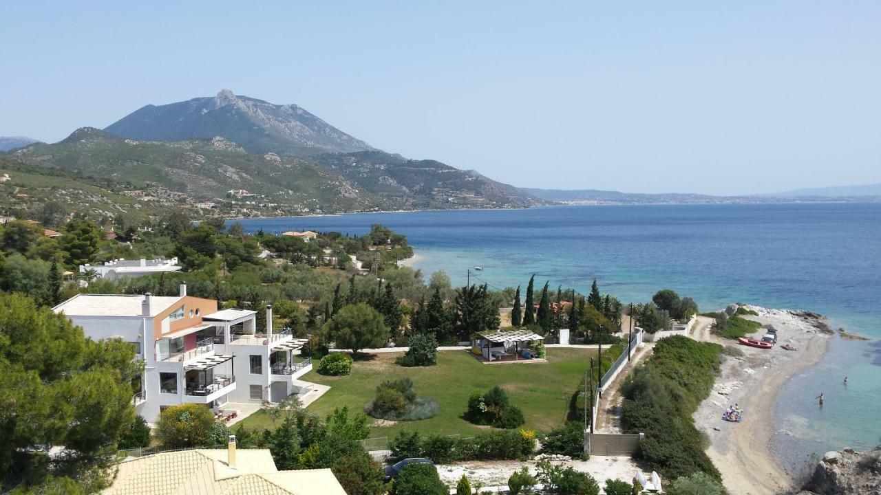 Beautiful House By The Sea,Loutraki Skaloma. Villa ภายนอก รูปภาพ
